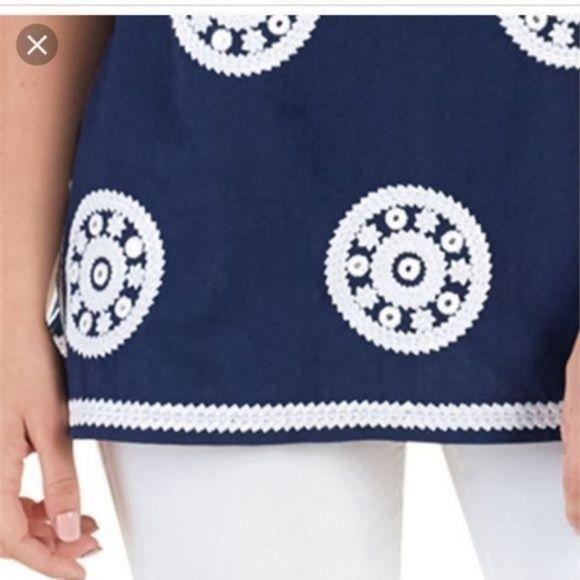 Mud Pie Gigi Tunic Navy Embroidery Top NWT - Picture 3 of 3